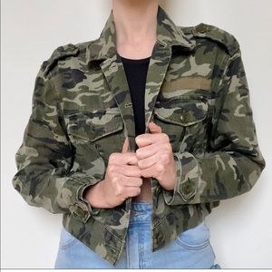 NWOT pistola camo denim cropped jacket size small